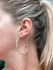 Bamboo Matte Metal Hoop Earrings - Gold