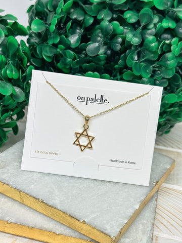 Star of David Pendant Necklace - Gold